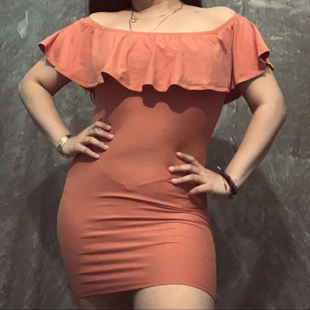 🌿 10 for $10 // off the shoulder dress